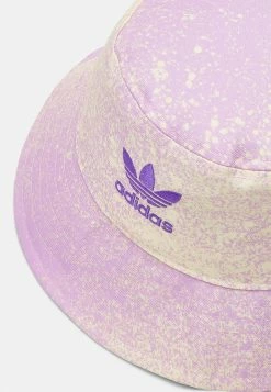 Adidas Originals BUCKET HAT UNISEX - Hat - Bliss Lilac/almost Yellow -Adidas Originals Shop 516f2b76c15d4a02bc518419f2ff838e