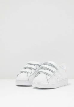 Adidas Originals SUPERSTAR - Trainers - Footwear White -Adidas Originals Shop 543b322120114858a6ee4ac9416c3e7b