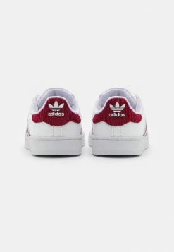 Adidas Originals SUPERSTAR UNISEX - Trainers - Footwear White/team Colleg Burgundy 8 Adidas Originals SUPERSTAR UNISEX - Trainers - Footwear White/team Colleg Burgundy -Adidas Originals Shop 5535350e53664c74a48221484da82e58