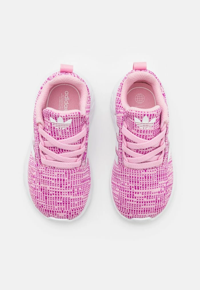 Adidas Originals SWIFT RUN 22 UNISEX - Trainers - True Pink/footwear White/vivid Pink 4 Adidas Originals SWIFT RUN 22 UNISEX - Trainers - True Pink/footwear White/vivid Pink - Image 4
