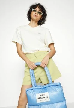 Adidas Originals TEE - Print T-shirt - Non-dyed -Adidas Originals Shop 55e694a718644c1694eeb9dec5978cc8