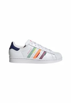 Adidas Originals Trainers - White 24 Adidas Originals Trainers - White -Adidas Originals Shop 569bb7c6e23e4e6591c40086934089c4