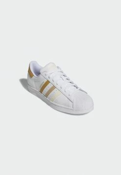 Adidas Originals SUPERSTAR UNISEX - Trainers - White 8 Adidas Originals SUPERSTAR UNISEX - Trainers - White -Adidas Originals Shop 573145d6a5ed4d6e99d9fc668d922184