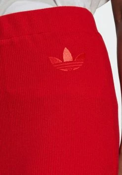 Adidas Originals 70S PACK SEAMLESS KNIT - Pencil Skirt - Scarlet -Adidas Originals Shop 590079480e154353a9d8c64df4483b7a