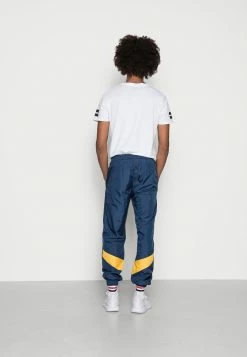 Adidas Originals RIPSTOP TRACK - Tracksuit Bottoms - Collegiate Navy 7 Adidas Originals RIPSTOP TRACK - Tracksuit Bottoms - Collegiate Navy -Adidas Originals Shop 5904501c463541d6bc55477dd584e743