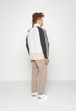 Adidas Originals ANORA - Windbreaker - Alumina/black/magic Beige -Adidas Originals Shop 5973e9056b6543c796aa5d21e10b3992