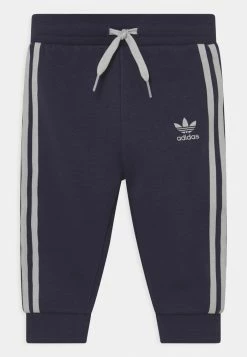 Adidas Originals CREW SET UNISEX - Tracksuit - Orbit Grey/magic Lime/shadow Navy 6 Adidas Originals CREW SET UNISEX - Tracksuit - Orbit Grey/magic Lime/shadow Navy -Adidas Originals Shop 59b64a7f32614cf38ea7dd7f5378760d