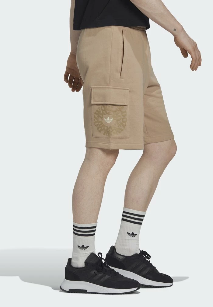 Adidas Originals OZWORLD - Shorts - Magic Beige 3 Adidas Originals OZWORLD - Shorts - Magic Beige - Image 3