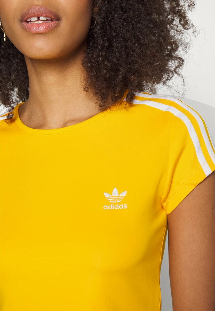 Adidas Originals CROPPED TEE - Print T-shirt - Collegiate Gold 7 Adidas Originals CROPPED TEE - Print T-shirt - Collegiate Gold - Image 7