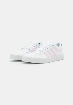 Adidas Originals BRYONY - Trainers - Footwear White/clear Pink/green -Adidas Originals Shop 5ac6ff42365a4c4fac41530bbaacae28