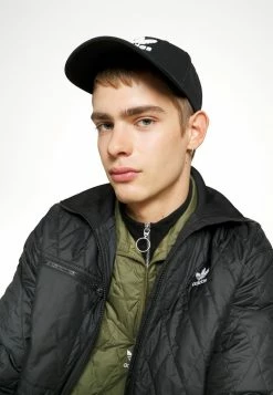 Adidas Originals QUILTED - Light Jacket - Focus Olive -Adidas Originals Shop 5b3b022f1a9345f98a9600649896aaaf