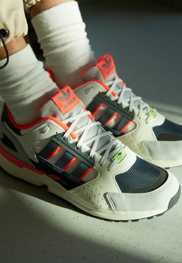 Adidas Originals ZX 10,000C UNISEX - Trainers - Onix/off White/turbo 1 Adidas Originals ZX 10,000C UNISEX - Trainers - Onix/off White/turbo