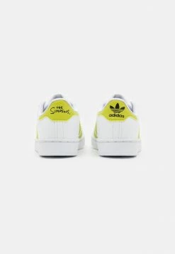 Adidas Originals SUPERSTAR UNISEX - Trainers - Footwear White/core Black 8 Adidas Originals SUPERSTAR UNISEX - Trainers - Footwear White/core Black -Adidas Originals Shop 622e7bbf1ad74c8ba1ec25fe18439852