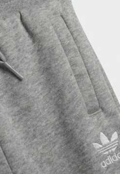 Adidas Originals CREW UNISEX SET - Tracksuit - Medium Grey Heather 15 Adidas Originals CREW UNISEX SET - Tracksuit - Medium Grey Heather -Adidas Originals Shop 625aecd4875943b6adcc68323accf117