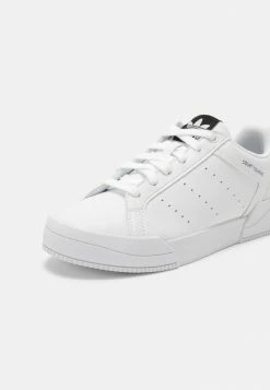 Adidas Originals COURT TOURINO - Trainers - White/core Black -Adidas Originals Shop 625ba09cf2ab44bfb4de553ac81a6252