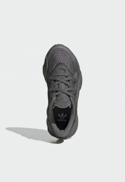 Adidas Originals OZWEEGO - Trainers - Grey -Adidas Originals Shop 635f14c825c943cfb8496c9025a4ef33