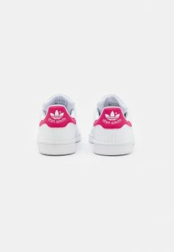 Adidas Originals STAN SMITH UNISEX - Trainers - Footwear White/bold Pink -Adidas Originals Shop 64308cd61e1e40859632d9b59f7bc72d