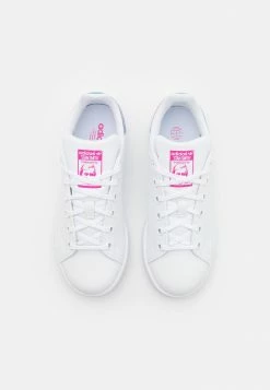 Adidas Originals STAN SMITH UNISEX - Trainers - White -Adidas Originals Shop 66842b448b464f51895abe9b53f0404f