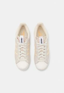 Adidas Originals SUPERSTAR UNISEX - Trainers - Off White/white/pulse Amber 9 Adidas Originals SUPERSTAR UNISEX - Trainers - Off White/white/pulse Amber -Adidas Originals Shop 676017d9793b4e18b259939a0a888677