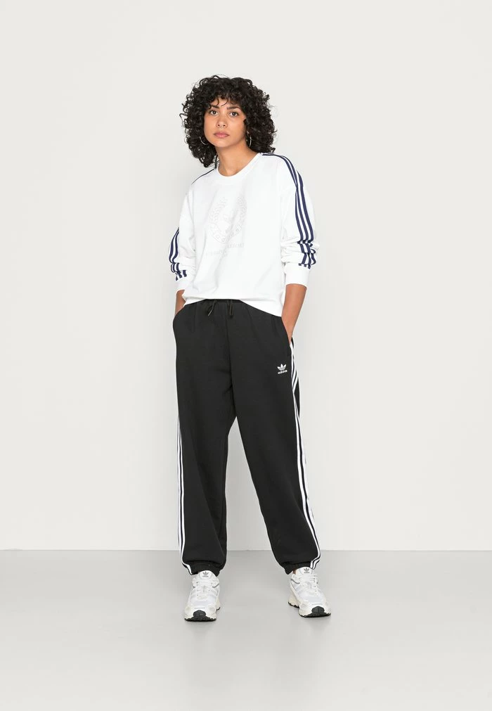 Adidas Originals RELAXED - Tracksuit Bottoms - Black 2 Adidas Originals RELAXED - Tracksuit Bottoms - Black - Image 2