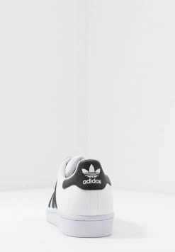Adidas Originals SUPERSTAR - Trainers - Footwear White/core Black -Adidas Originals Shop 67db5b5fb2324810a608af983b12ce91