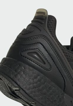 Adidas Originals ZX 1K BOOST 2.0 UNISEX - Trainers - Core Black/core Black/core Black -Adidas Originals Shop 6877069ad3344b9187a1dd78973c3103