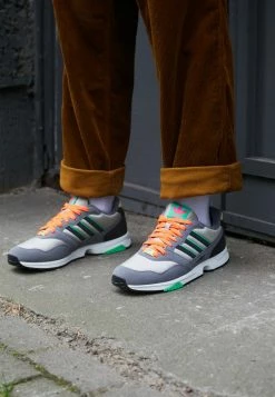 Adidas Originals ZX 1000 UNISEX - Trainers - Feather Grey/grey Four/semi Screaming Green -Adidas Originals Shop 6913dceefbcf4043a8eff36263f073db