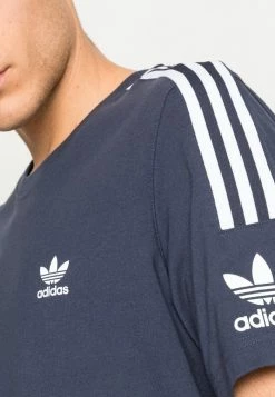 Adidas Originals TECH TEE UNISEX - Print T-shirt - Shadow Navy -Adidas Originals Shop 69e72cad72f54295bc1a2cd83cd8a716