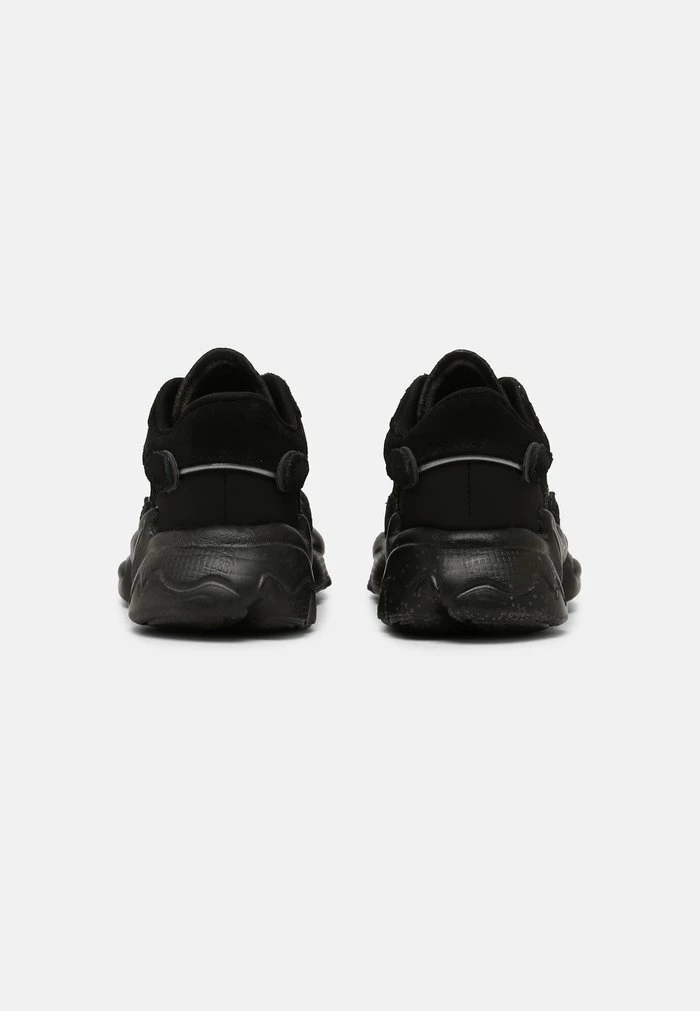 Adidas Originals OZWEEGO UNISEX - Trainers - Core Black/night 3 Adidas Originals OZWEEGO UNISEX - Trainers - Core Black/night - Image 3