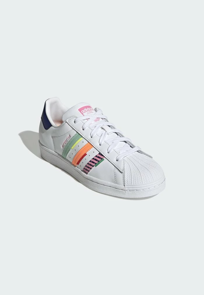 Adidas Originals Trainers - White 5 Adidas Originals Trainers - White - Image 5