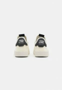 Adidas Originals TENNIS HU UNISEX - Trainers - Offwhite/chalk White/core Black -Adidas Originals Shop 6b06a06cf25e472aa9808e3af472ec0b