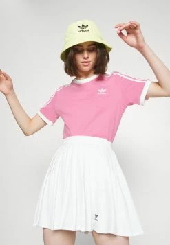 Adidas Originals 3 STRIPES TEE - Print T-shirt - Bliss Pink -Adidas Originals Shop 6b60ee287f334ee098de20d40b920b1b
