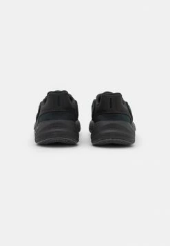 Adidas Originals OZELIA - Trainers - Core Black/carbon 12 Adidas Originals OZELIA - Trainers - Core Black/carbon -Adidas Originals Shop 6bb0ff95f3e8465386480681e6051e6d