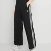 Adidas Originals TRACK PANTS - Tracksuit Bottoms - Black