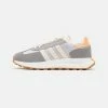 Adidas Originals RETROPY E5 UNISEX - Trainers - Dash Grey/ecru Tint/off White