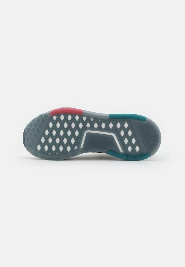 Adidas Originals NMD V3 - Trainers - Utility Green/gold Metallic/shadow Red 5 Adidas Originals NMD V3 - Trainers - Utility Green/gold Metallic/shadow Red - Image 5