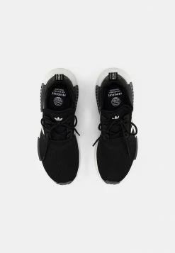 Adidas Originals NMD R1 PRIMEBLUE UNISEX - Trainers - Core Black/white/grey Five 9 Adidas Originals NMD R1 PRIMEBLUE UNISEX - Trainers - Core Black/white/grey Five -Adidas Originals Shop 6e90e0fb6052485c92b715e2f6a514b9