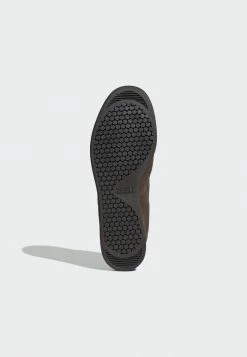 Adidas Originals TOBACCO UNISEX - Trainers - Brown 9 Adidas Originals TOBACCO UNISEX - Trainers - Brown -Adidas Originals Shop 6ea721c2cbb64402816f721f502d5bef