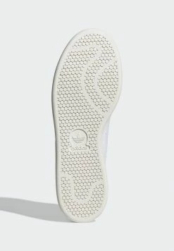 Adidas Originals STAN SMITH UNISEX - Trainers - White -Adidas Originals Shop 6ed227dc97a244f793e51776111af841