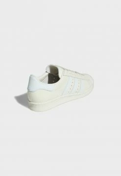 Adidas Originals SUPERSTAR 82 - Trainers - White -Adidas Originals Shop 6eff1c3102df4c14acfb855567a34bdd