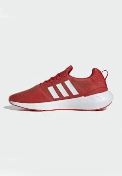 Adidas Originals Trainers - Red 18 Adidas Originals Trainers - Red -Adidas Originals Shop 6feb512b1e6b4737beb1d68e1247e53c