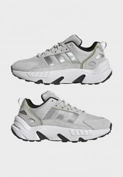 Adidas Originals BOOST - Trainers - Grey -Adidas Originals Shop 705ef329cc9b449eb6b8b1e2ddcb929e