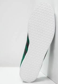 Adidas Originals GAZELLE - Trainers - Collegiate Green/black/gold Metallic -Adidas Originals Shop 70abc609821f4ee1aa5dc7a7ea7eca4a