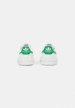 Adidas Originals STAN SMITH UNISEX - Trainers - White/green 8 Adidas Originals STAN SMITH UNISEX - Trainers - White/green -Adidas Originals Shop 742d3f53cc7f4d36825f43834c199a78