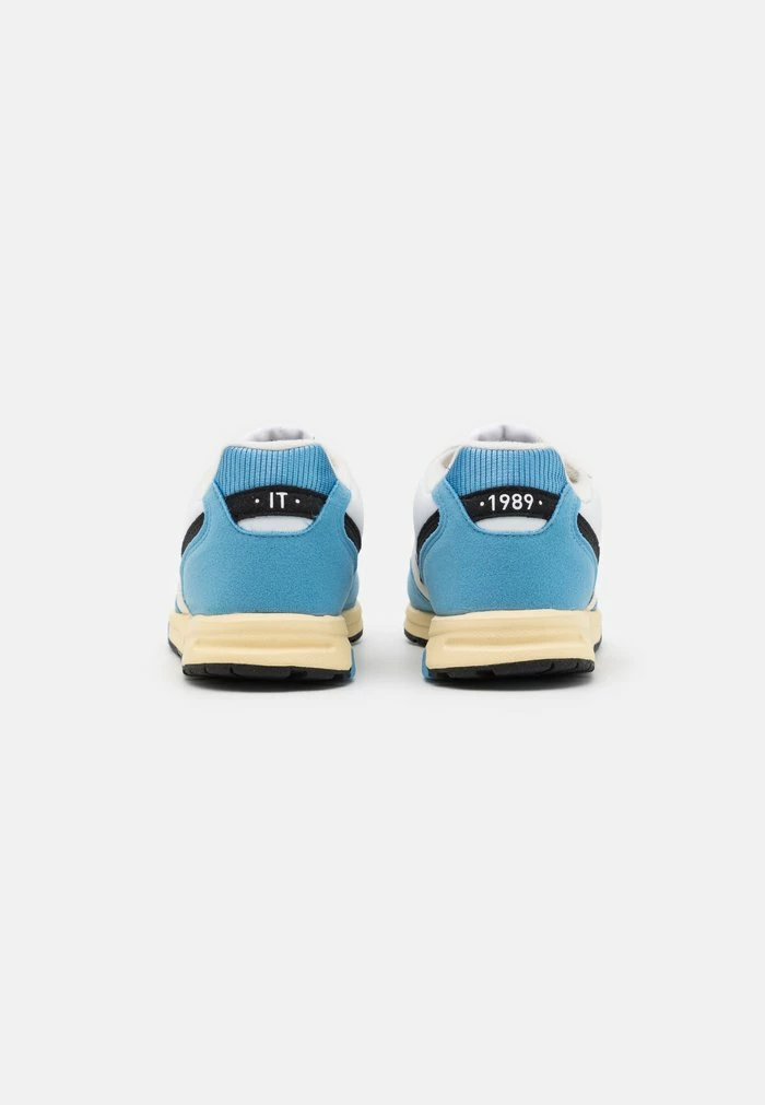 Adidas Originals ZX 1000 C UNISEX - Trainers - Chalk White/light Blue/core Black 5 Adidas Originals ZX 1000 C UNISEX - Trainers - Chalk White/light Blue/core Black - Image 5