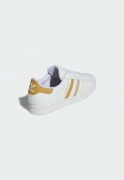 Adidas Originals SUPERSTAR UNISEX - Trainers - White 10 Adidas Originals SUPERSTAR UNISEX - Trainers - White -Adidas Originals Shop 76797fd3b7734e94a9c2f81c650fa3f2