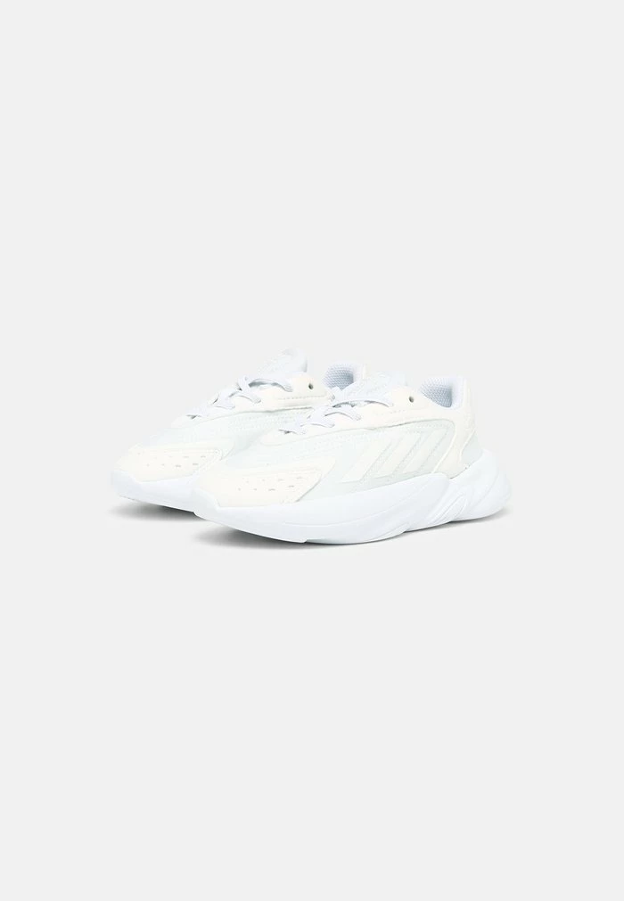 Adidas Originals OZELIA UNISEX - Trainers - White 2 Adidas Originals OZELIA UNISEX - Trainers - White - Image 2