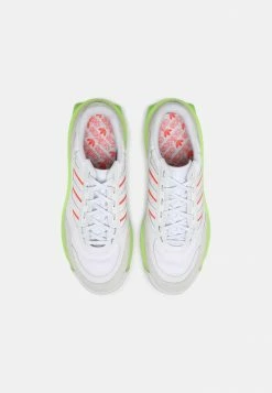 Adidas Originals MODERN INDOOR UNISEX - Trainers - White -Adidas Originals Shop 76cbb20c196449609cf532d5ae6a6c13