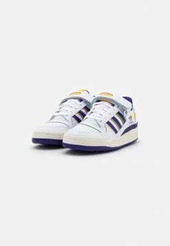 Adidas Originals FORUM - Trainers - Footwear White/team Colleg Purple/bright Gold -Adidas Originals Shop 773b7c1a239b421b8bc3aca6725846db