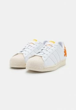Adidas Originals SUPERSTAR - Trainers - White -Adidas Originals Shop 7830a8ebf8ee497f8a0dbeaac3b30c76